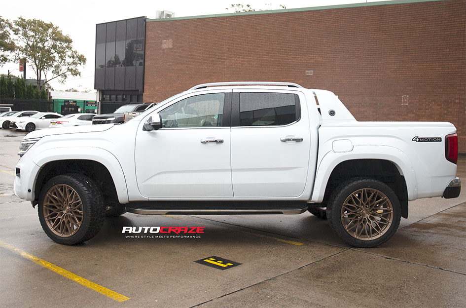 VOLKSWAGEN AMAROK NICHE CALABRIA PLATINUM BRONZE