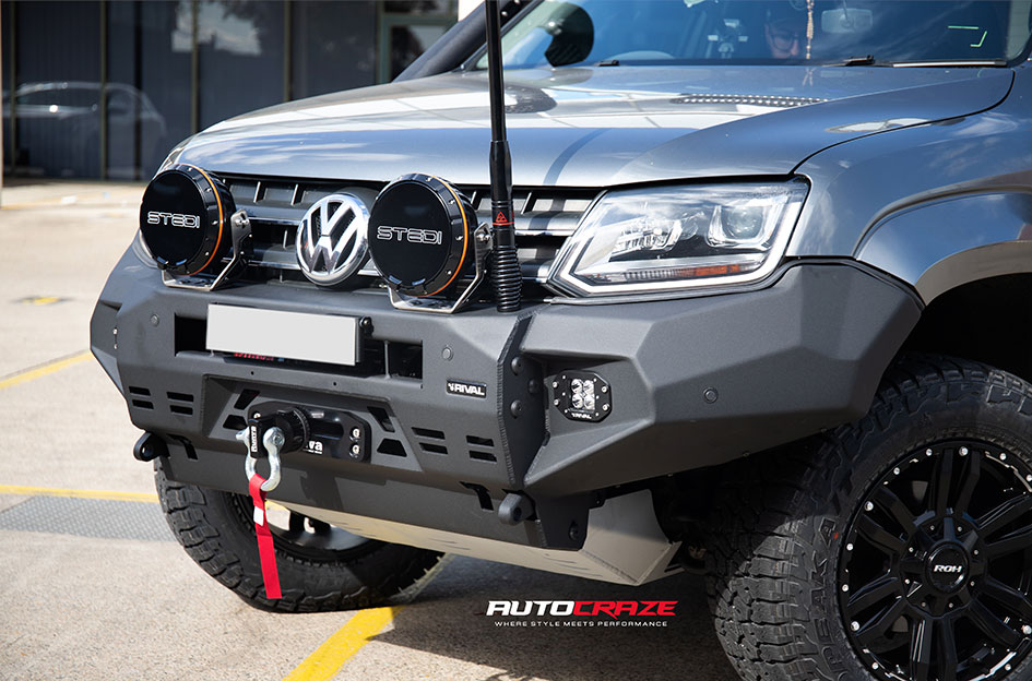 VOLKSWAGEN AMAROK ROH VAPOUR MATT BLACK / SILVER BOLTS