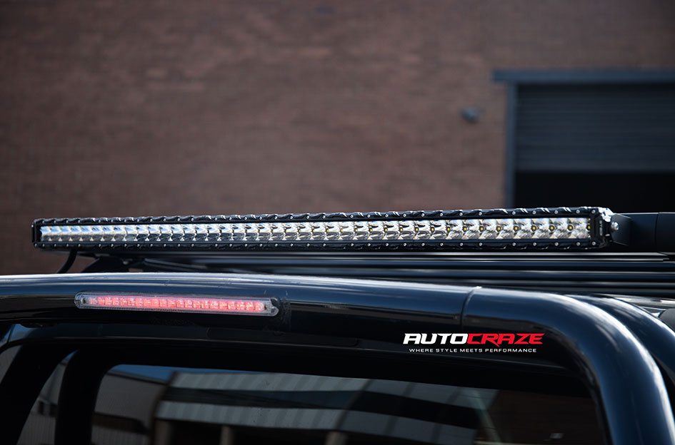 VOLKSWAGEN AMAROK ROH VAPOUR MATT BLACK / SILVER BOLTS