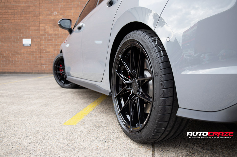 VOLKSWAGEN GOLF KING TOXIN GLOSS BLACK 