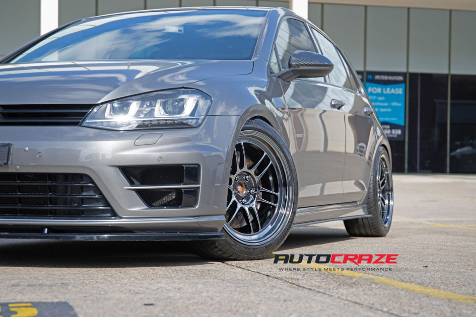 Volkswagen Golf Enkei RPF1 Silver Wheels