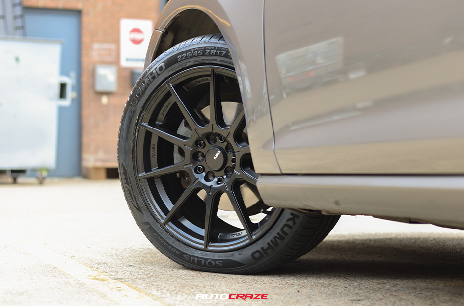 VOLKSWAGEN GOLF KING FLASH SATIN BLACK