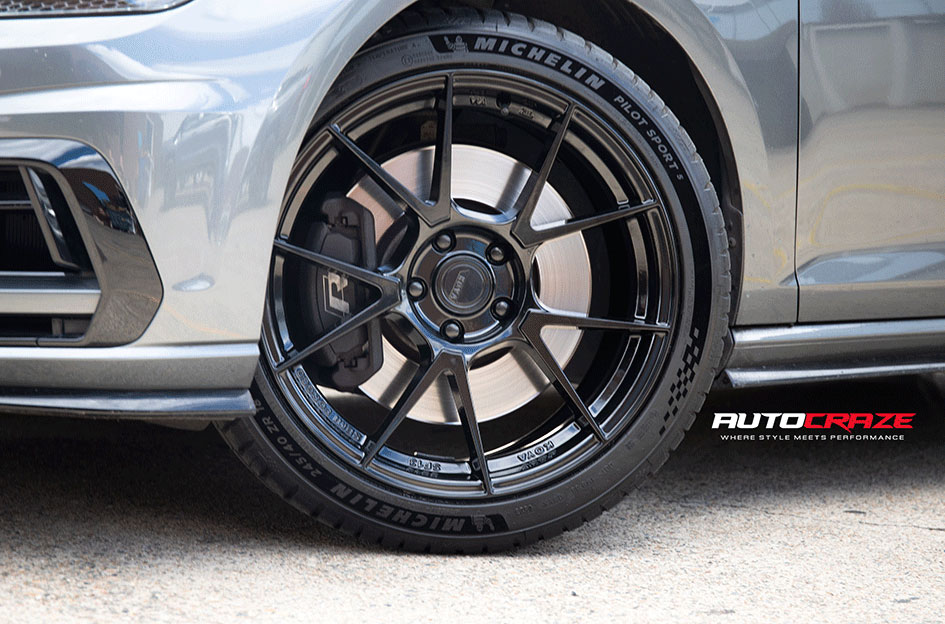 VOLKSWAGEN GOLF KOYA SF13 BLACK 