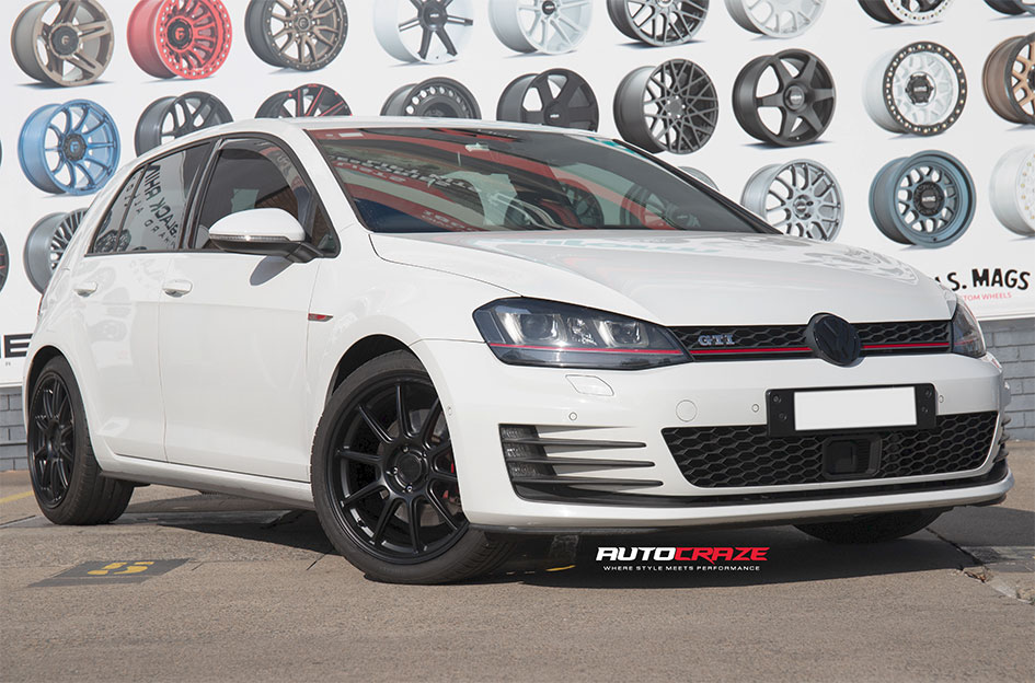 VOLKSWAGEN GOLF MOTEGI MR140 SATIN BLACK