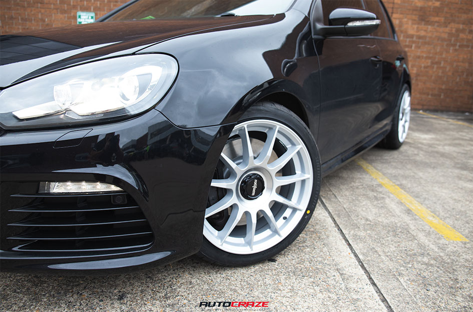 VOLKSWAGEN GOLF ROTIFORM DTM SILVER
