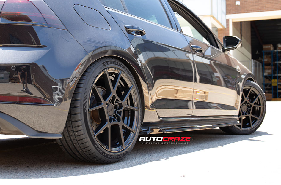 VOLKSWAGEN GOLF ROTIFORM KPS MATTE BLACK 