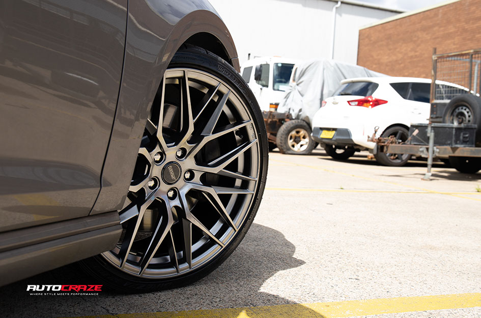 VOLKSWAGEN GOLF SSW HOCKENHEIM HYPER BLACK