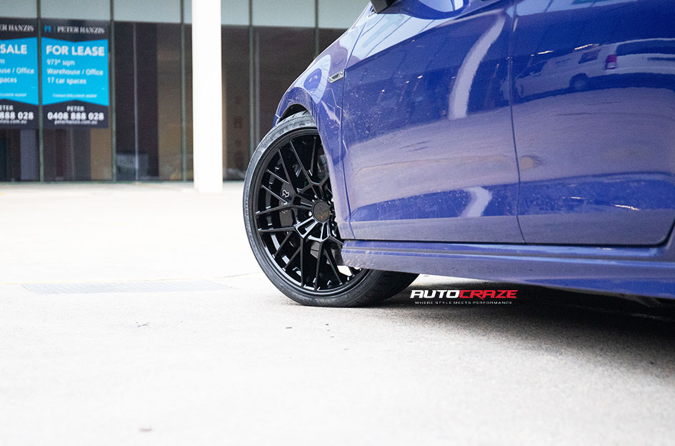 VOLKSWAGEN GOLF TSW DAYTONA GLOSS BLACK