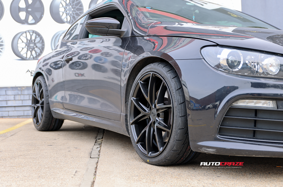 VOLKSWAGEN SCIROCCO NICHE MISANO MATTE BLACK 