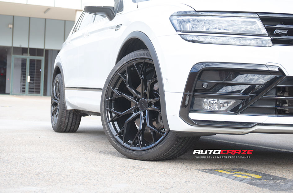 VOLKSWAGEN TIGUAN KOYA SF16 GLOSS BLACK