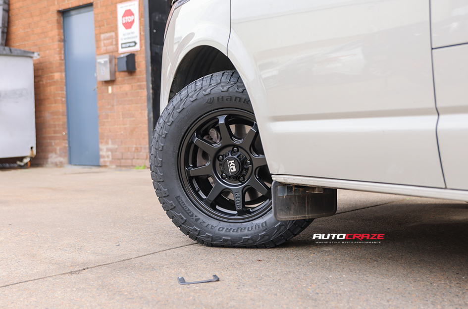 VOLKSWAGEN TRANSPORTER KING GRAPPLER SATIN BLACK
