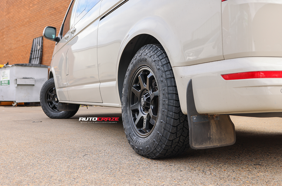VOLKSWAGEN TRANSPORTER KING GRAPPLER SATIN BLACK