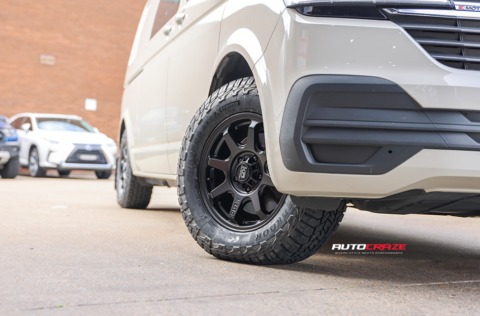 VOLKSWAGEN TRANSPORTER KING GRAPPLER SATIN BLACK