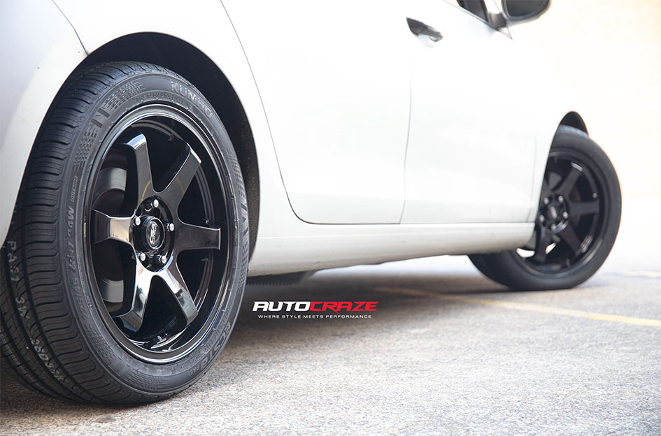 VOLKSWAGEN GOLF CSA DRIFT GLOSS BLACK 