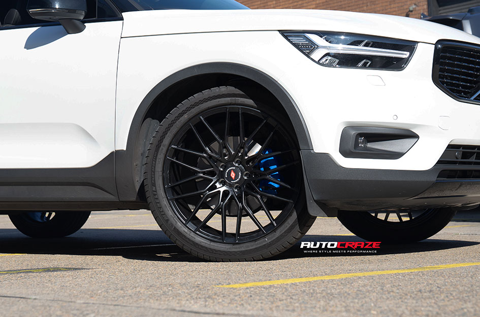 VOLVO XC40 INFORGED IFG34 GLOSS BLACK