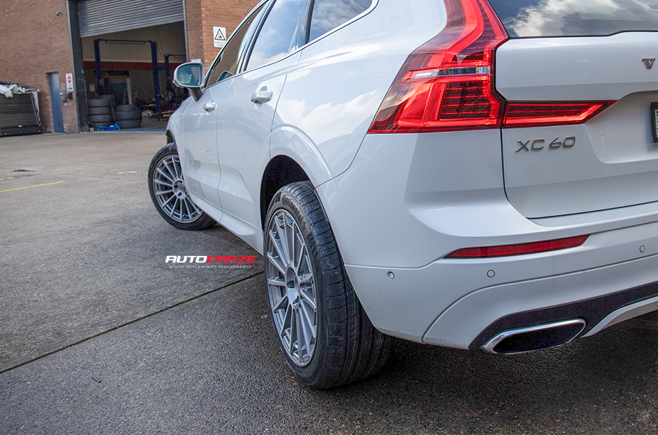 VOLVO XC60 NICHE AMALFI M276 PLATINUM 
