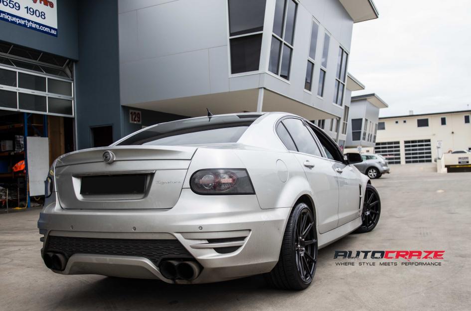 HOLDEN-COMMODORE-VE-HSV-SF04-MATTE-BLACK-2