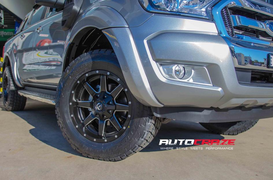 FORD XR5 MAVERICK GLOSS BLACK MILLED ACCENTS