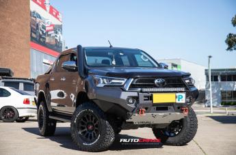 TOYOTA HILUX N80 4WD VICTIM MATTE BLACK