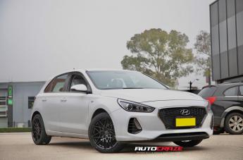 HYUNDAI I30 ZR1 GLOSS BLACK