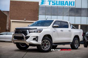 TOYOTA HILUX 4WD SABBATH HYPERBLACK
