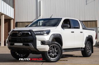 TOYOTA HILUX N80 4WD TECH ANTHRACITE 
