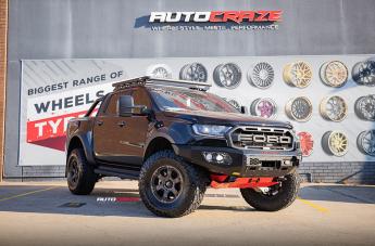 FORD RANGER RAPTOR BEAST BLACK MACHINED WITH DARK TINT