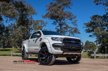 FORD-RANGER-VORTEX-GLOSS-BLACK-WITH-MILLING