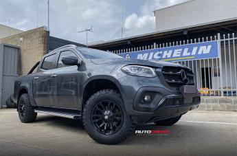 MERCEDES X CLASS FLORIDA MATT BLACK
