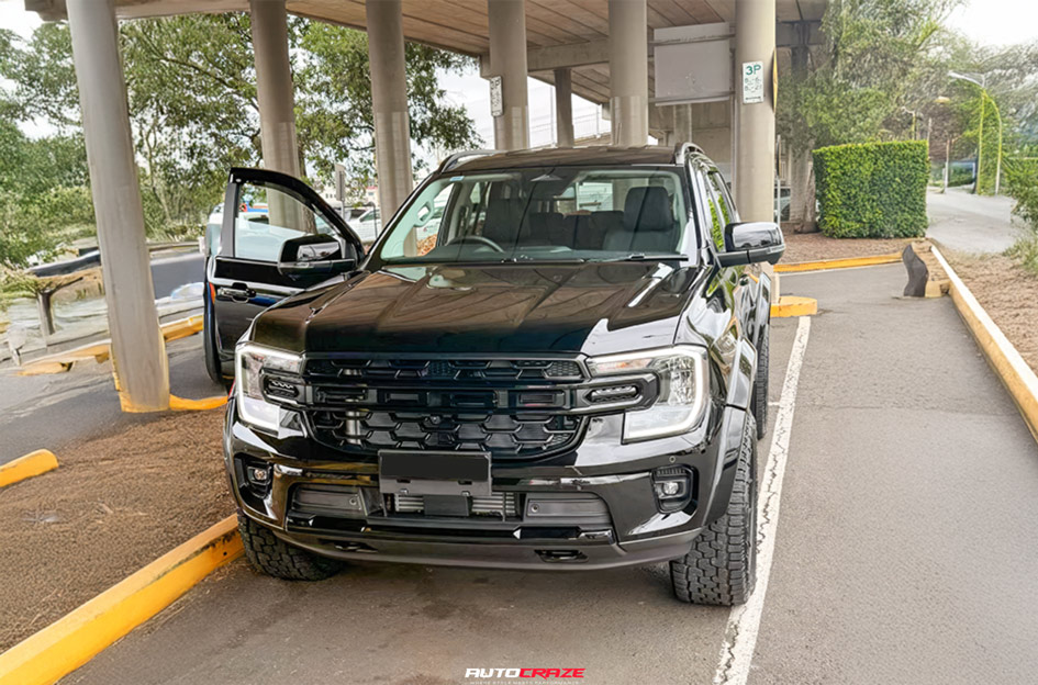 FORD NEXT GEN EVEREST MOTO METAL MO813 MASON MATTE BLACK