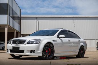 HOLDEN-CAPRICE-ZR1-MATTE-BLACK