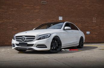MERCEDES-C-CLASS-VENOM-GLOSS-BLACK