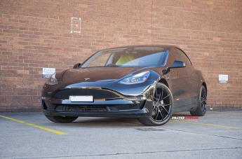 TESLA MODEL 3 MISANO MATTE BLACK