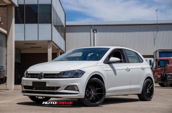 VOLKSWAGEN POLO IFG 39 BLACK