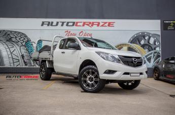 MAZDA BT 50 HE900 GLOSS BLACK MACHINED