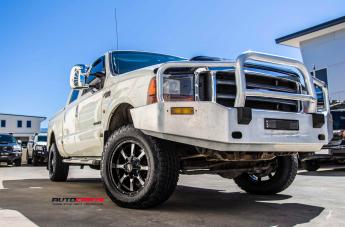 FORD F250 MO970 GLOSS BLACK MACHINED FACE