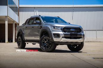 FORD-RANGER-VAPOR-BLACK-MACHINED-WITH-DARK-TINT