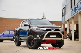 TOYOTA HILUX N80 4WD VICTIM MATTE BLACK