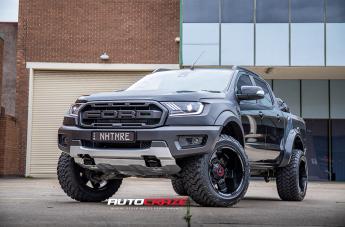 FORD RANGER AB811 SATIN BLACK GLOSS INSERTS