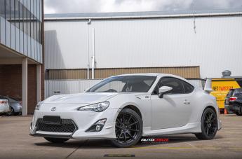 TOYOTA 86 ESSEN SATIN BLACK