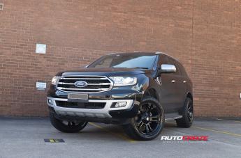 FORD EVEREST BROOKLYN MATTE BLACK