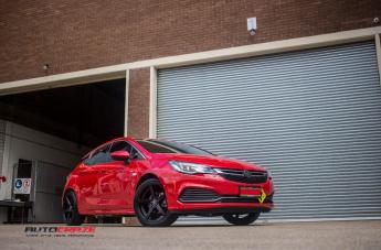 HOLDEN ASTRA  5 STUD  RACER MATTE BLACK