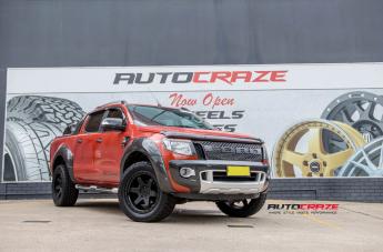 FORD-RANGER-SIX-MATTE-BLACK-FACE-WITH-GLOSS-BLACK-WINDOWS