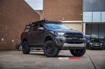 FORD RANGER COVERT MATTE BLACK