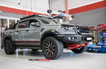 FORD RANGER RAPTOR LUXE GLOSS BLACK MACHINED GRAY TINT