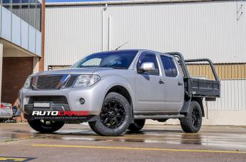 NISSAN NAVARA GATOR SATIN BLACK
