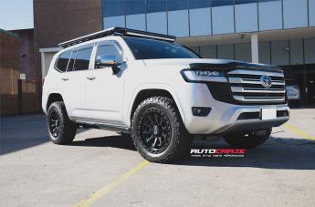 TOYOTA LANDCRUISER VECTOR BLACK MACHINED