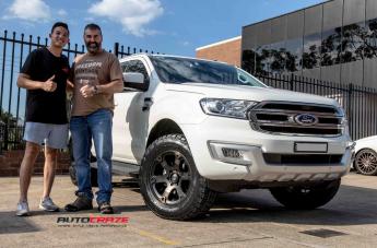 FORD EVEREST BEAST BLACK MACHINED WITH DARK TINT