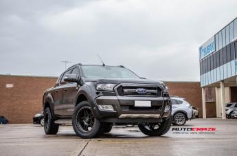 FORD RANGER ANZA MATTE BLACK WITH ANTHRACITE RING