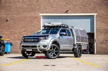 FORD RANGER AVALANCHE MATTE BLACK GREY FACE